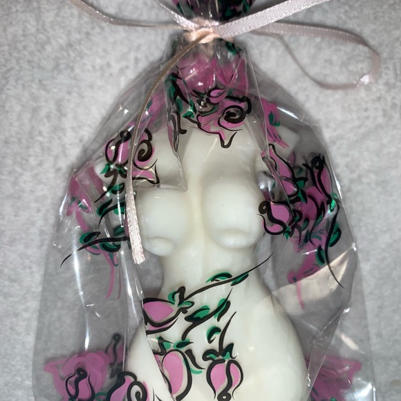 Soy candles !!!! Clean lilac light scented and hand made, perfect for your home - Picture 7 of 10